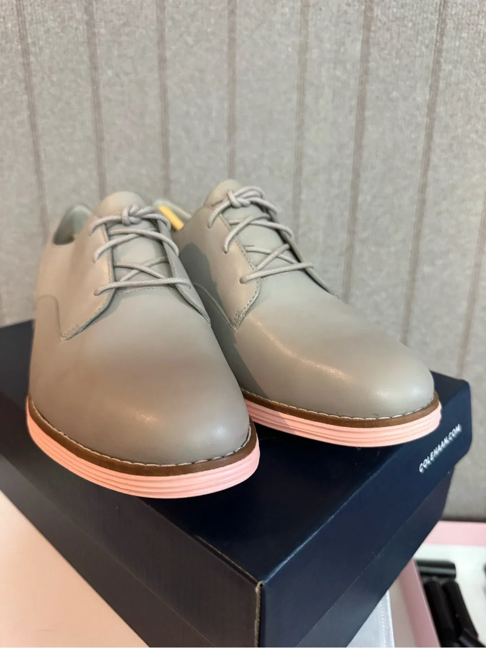 NIB Cole Haan Women's Original Grand Plain Paloma Leather Oxford SZ 8 B Shoes